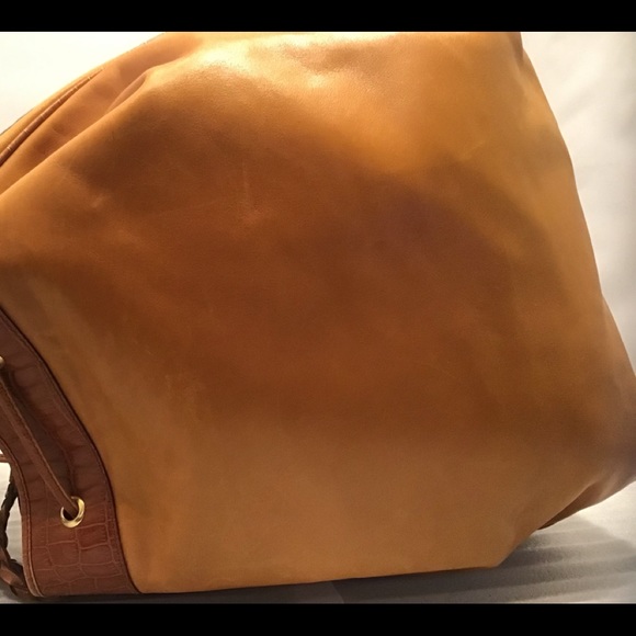 Auth Fendi Leather Croc Drawstring Hobo Bag XL - Picture 4 of 16